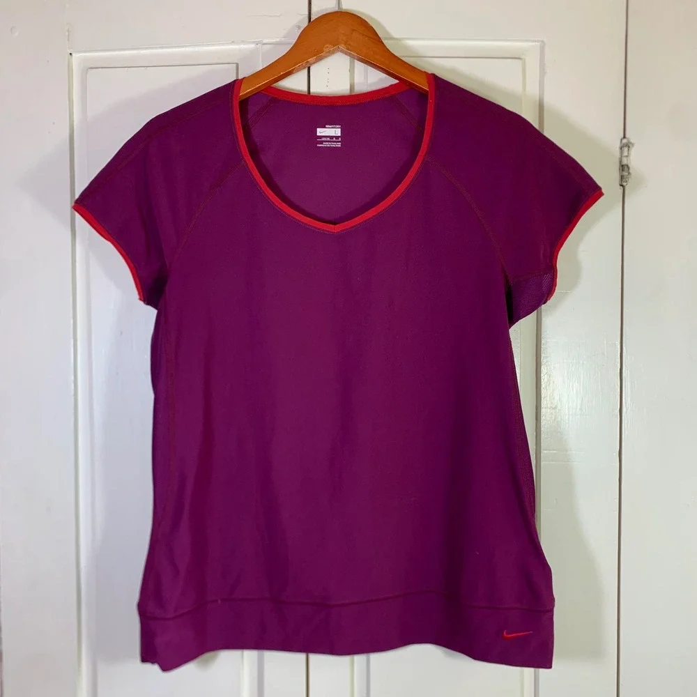 Nike Fit Dry Womens Large Purple Red Mesh Trim Athletic Training T-Shirt Gym Run